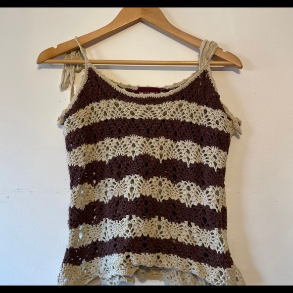 Vintage crochet tank 🤍 - Picture 2 of 5